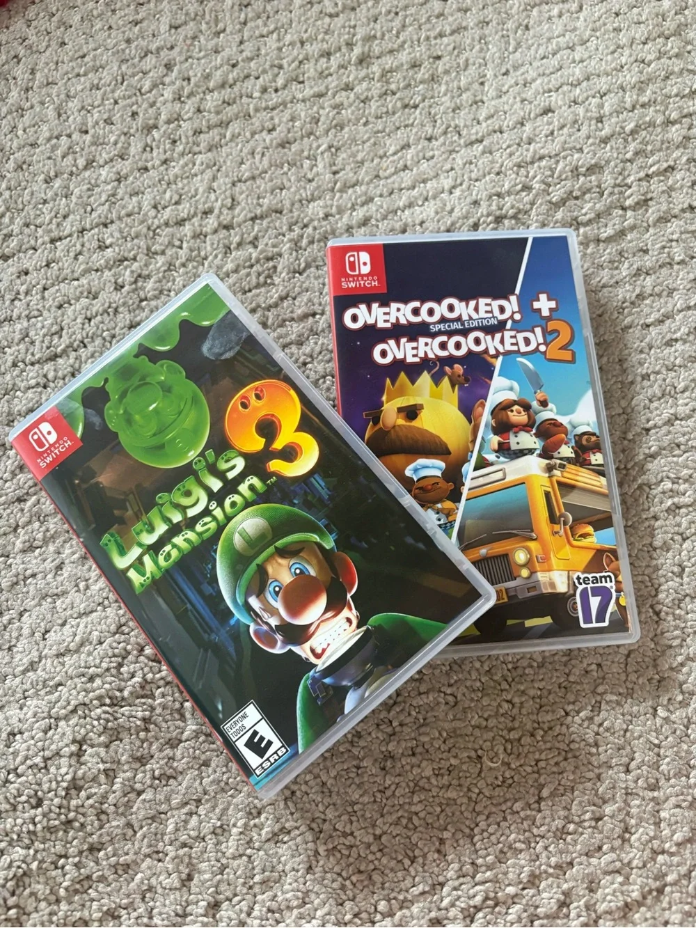 Nintendo Switch Luigi's Mansion 3 + Overcooked! Games